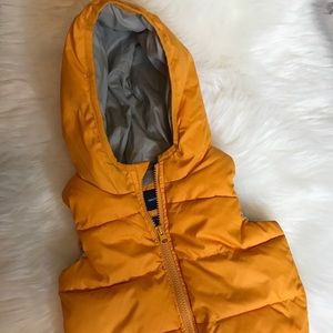 Baby Gap Yellow Puffer Jacket 12-18 Months Old